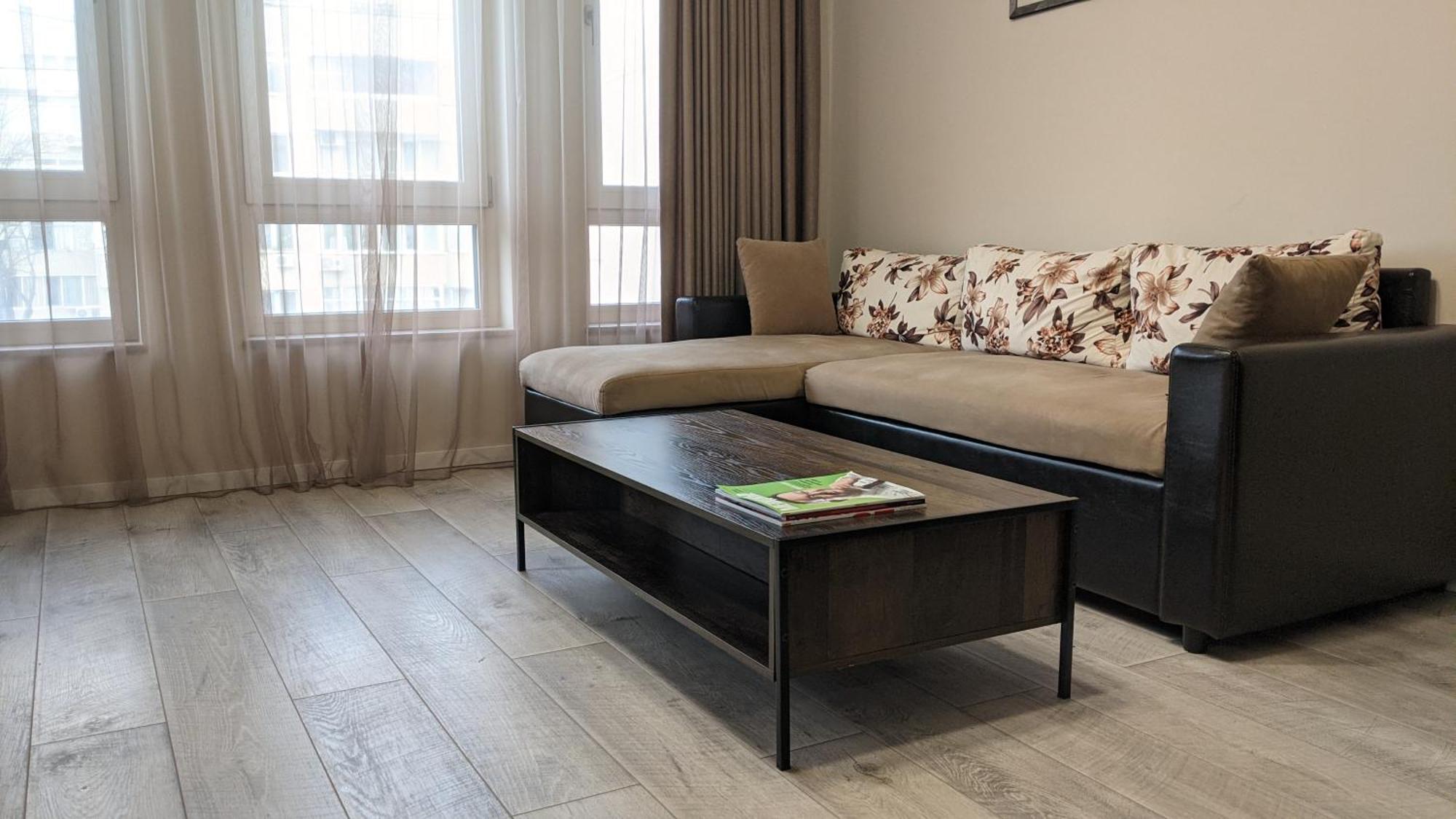 Lux 2 Central Apartment With Garage Plovdiv Exterior foto